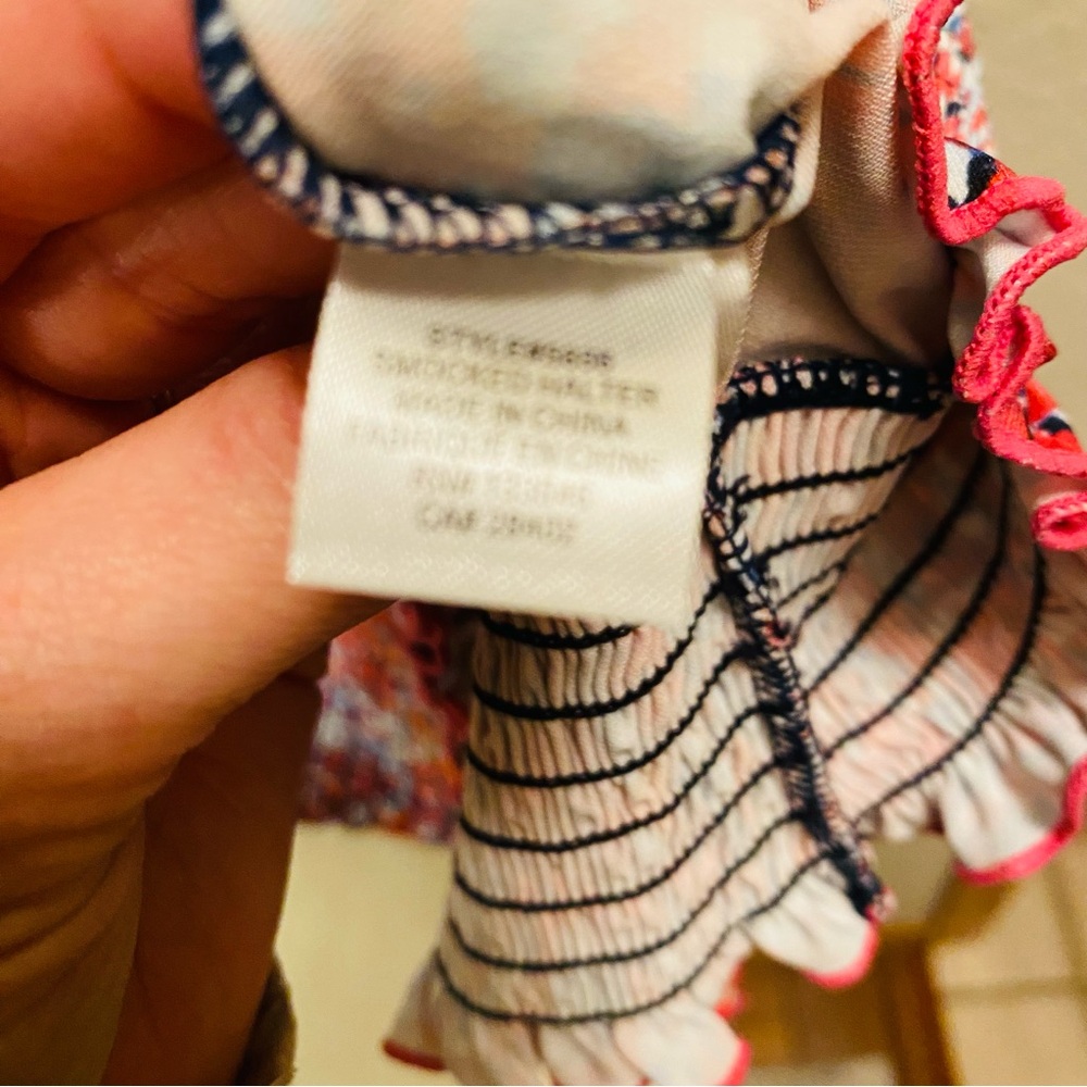 ⭐️ CROSBY. NWT Sleeveless Multicolor Top - Picture 7 of 7